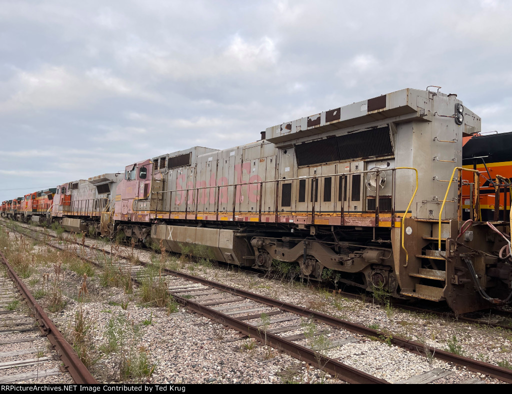 BNSF 951 & 921